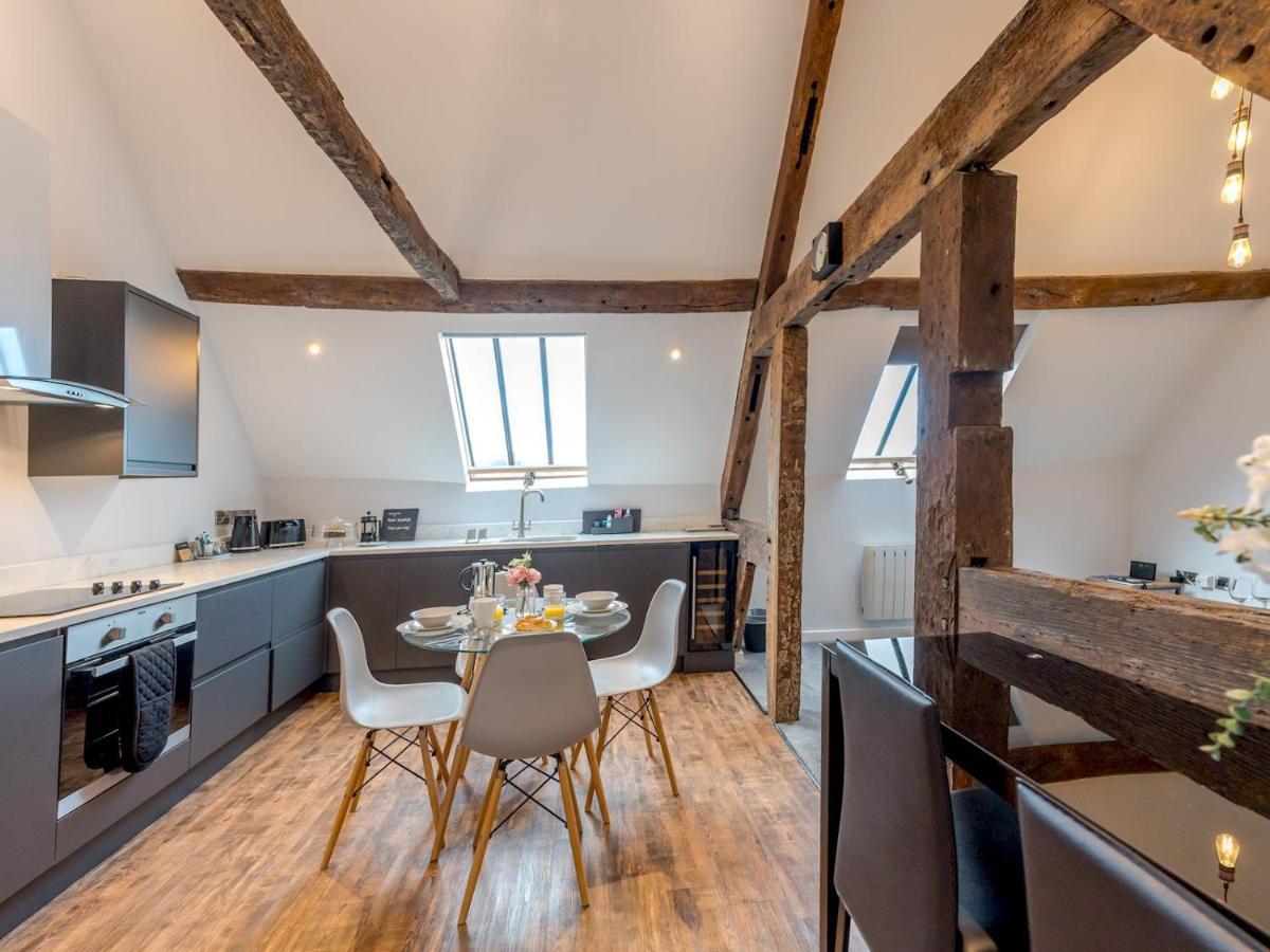 Pass The Keys 5C Charming Town Centre Apartment With Roof Top Views Shrewsbury Luaran gambar