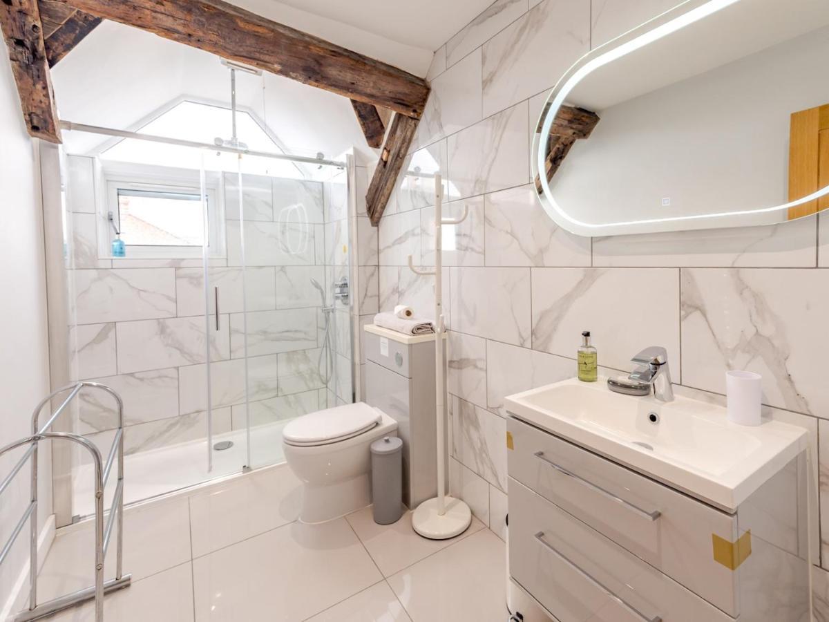 Pass The Keys 5C Charming Town Centre Apartment With Roof Top Views Shrewsbury Luaran gambar