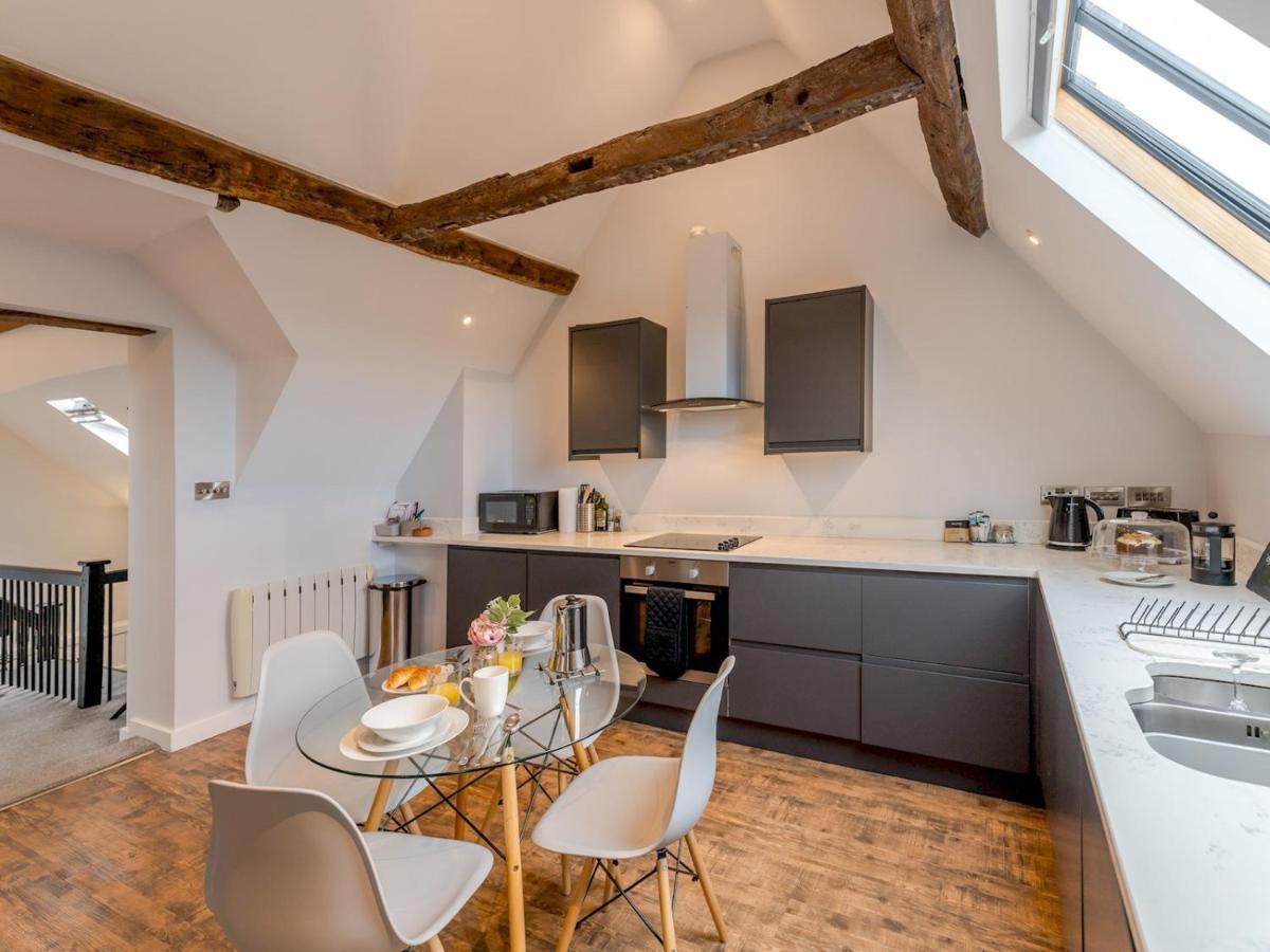 Pass The Keys 5C Charming Town Centre Apartment With Roof Top Views Shrewsbury Luaran gambar